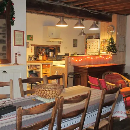 펜션 Maison Sans Mitoyennete 760 M D'altitude Pour 6 Personnes Sur Grand Terrain Non Clos