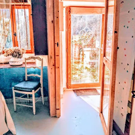 Maison Sans Mitoyennete 760 M D'altitude Pour 6 Personnes Sur Grand Terrain Non Clos 펜션 *